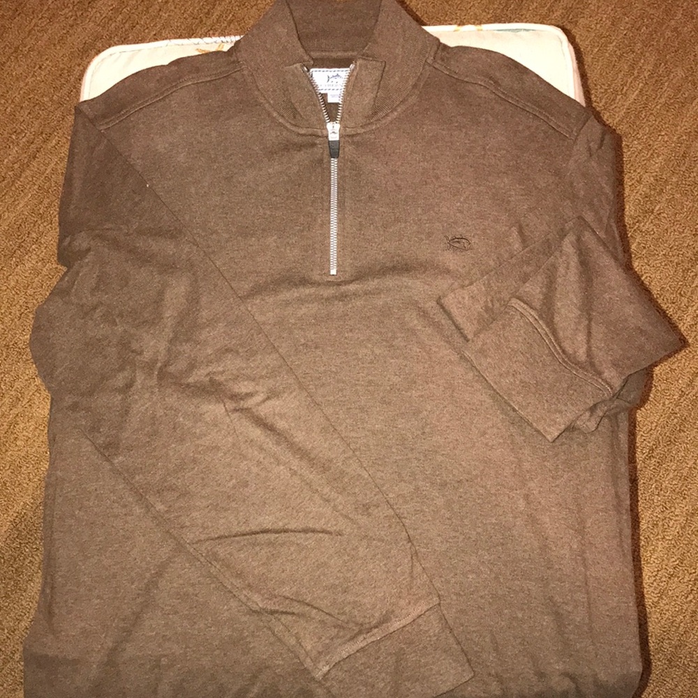 Southern Tide 1/4 zip pull over worn twice